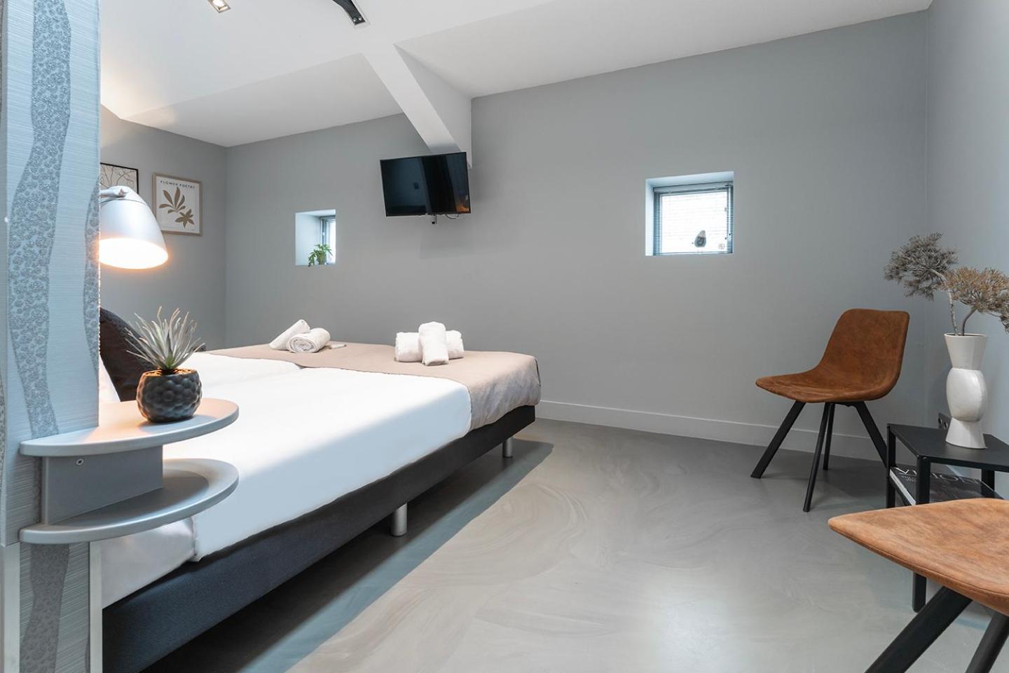 Suite With Wellness Nextdoor And Kitchen Access Oss Exteriér fotografie