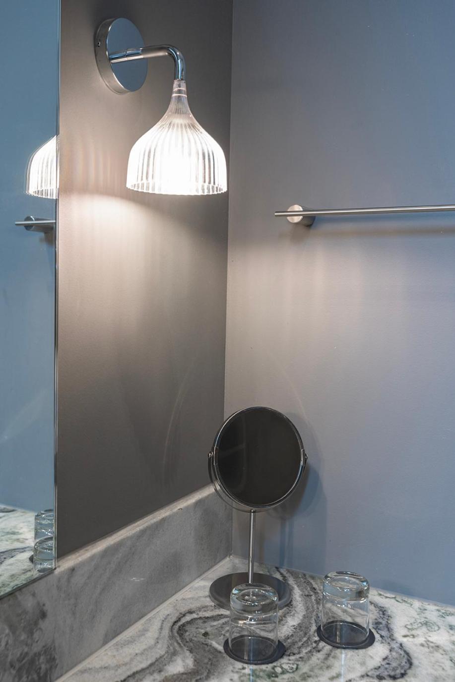 Suite With Wellness Nextdoor And Kitchen Access Oss Exteriér fotografie